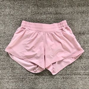 Lululemon Hotty Hot Shorts 4” 6
